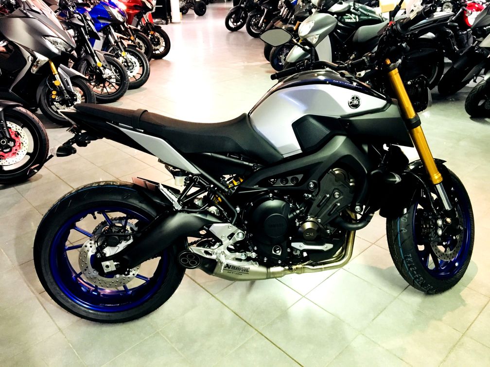 [:de]MT09 SP – Noch beim Händler[:]